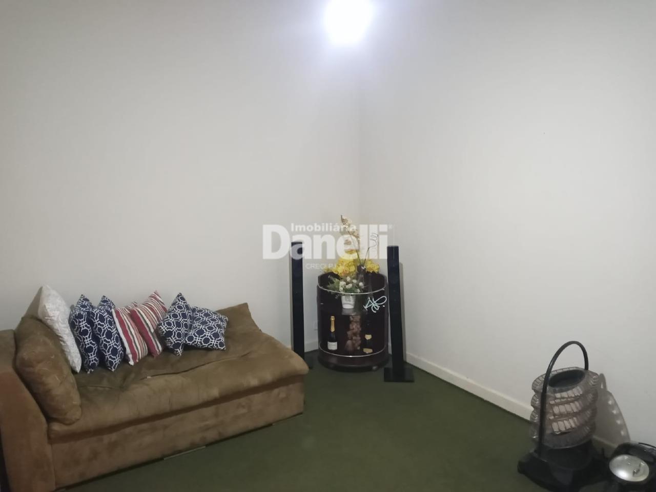 Sobrado à venda no Centro: 