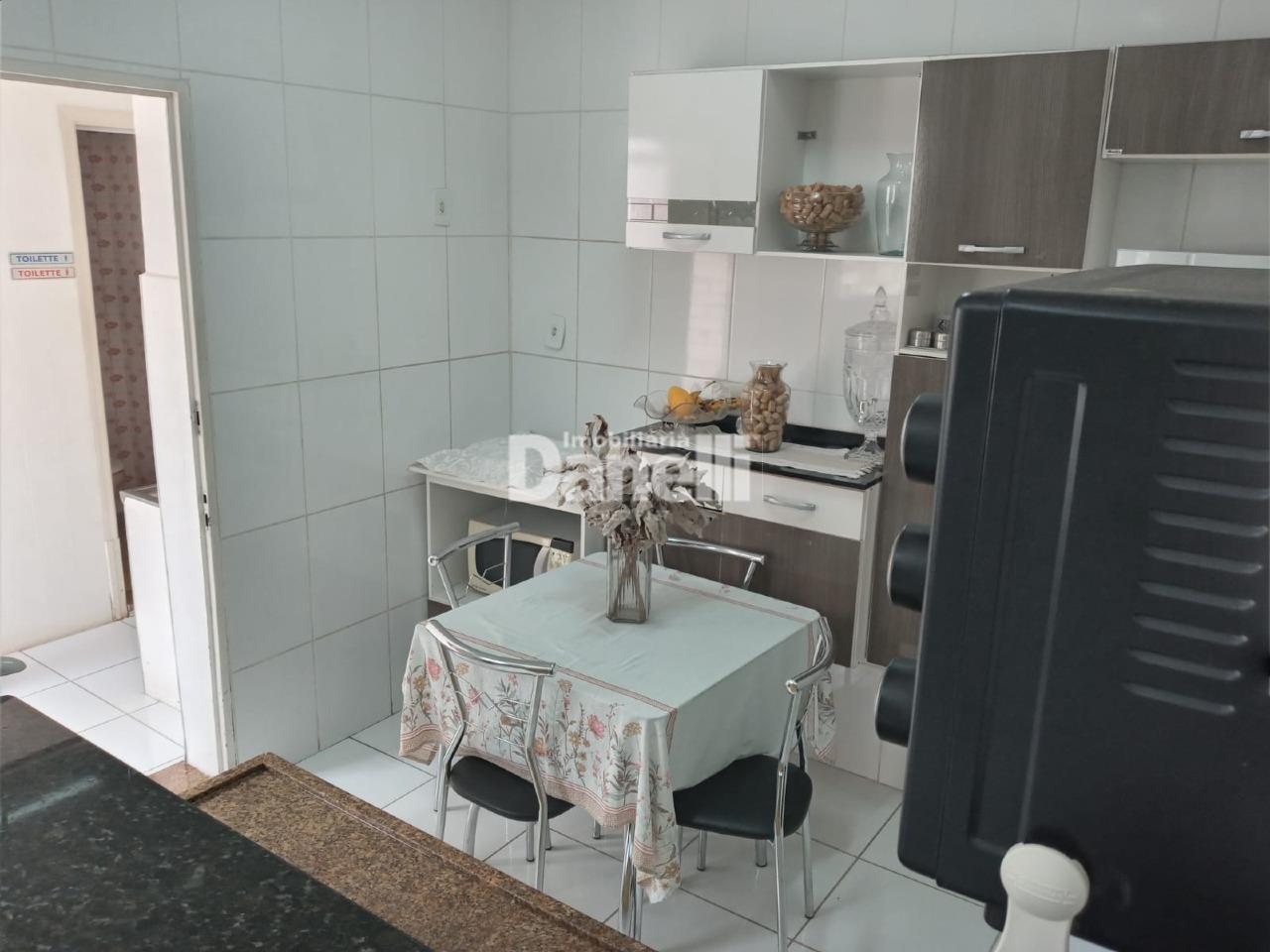 Sobrado à venda no Centro: 