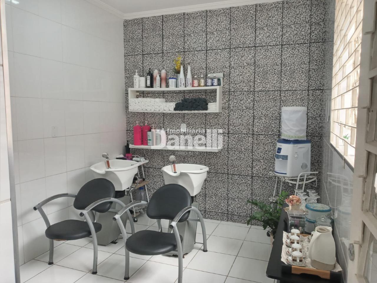 Sobrado à venda no Centro: 