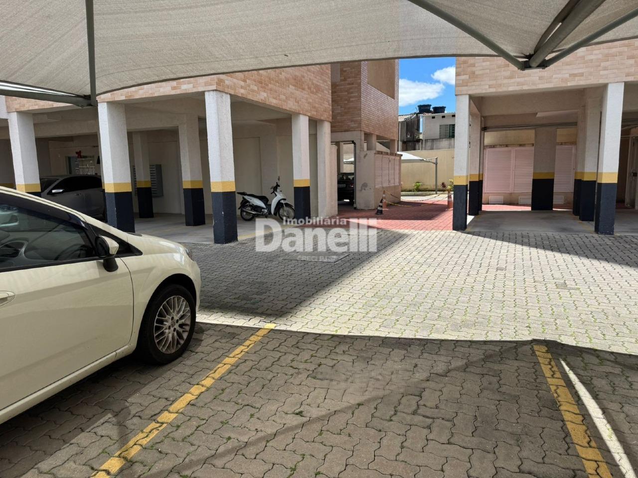 Apartamento à venda no Vila São José: 