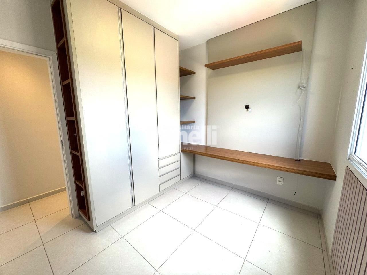 Apartamento à venda no Vila São José: 