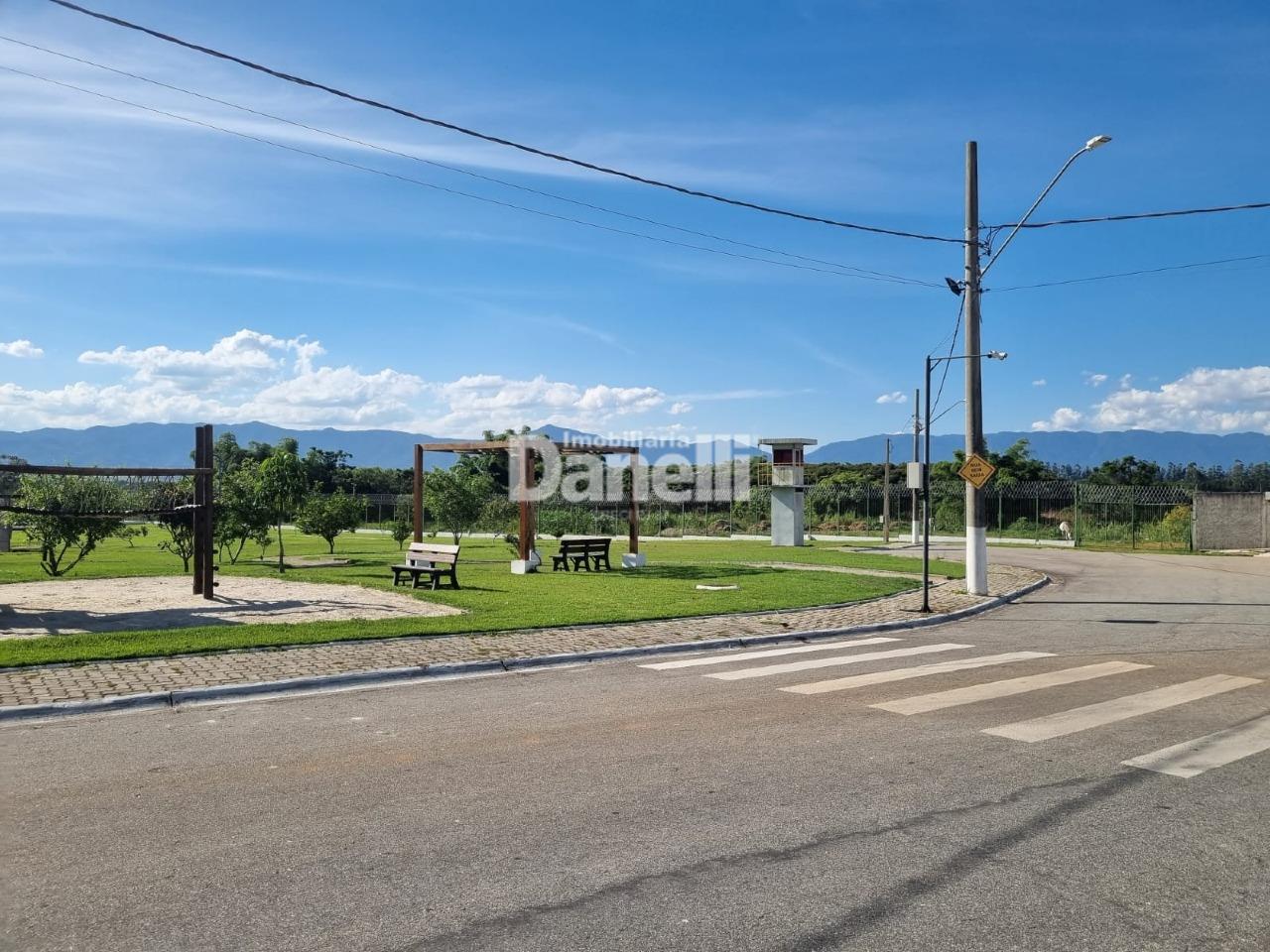 Lote em Condomínio à venda no Guedes: 