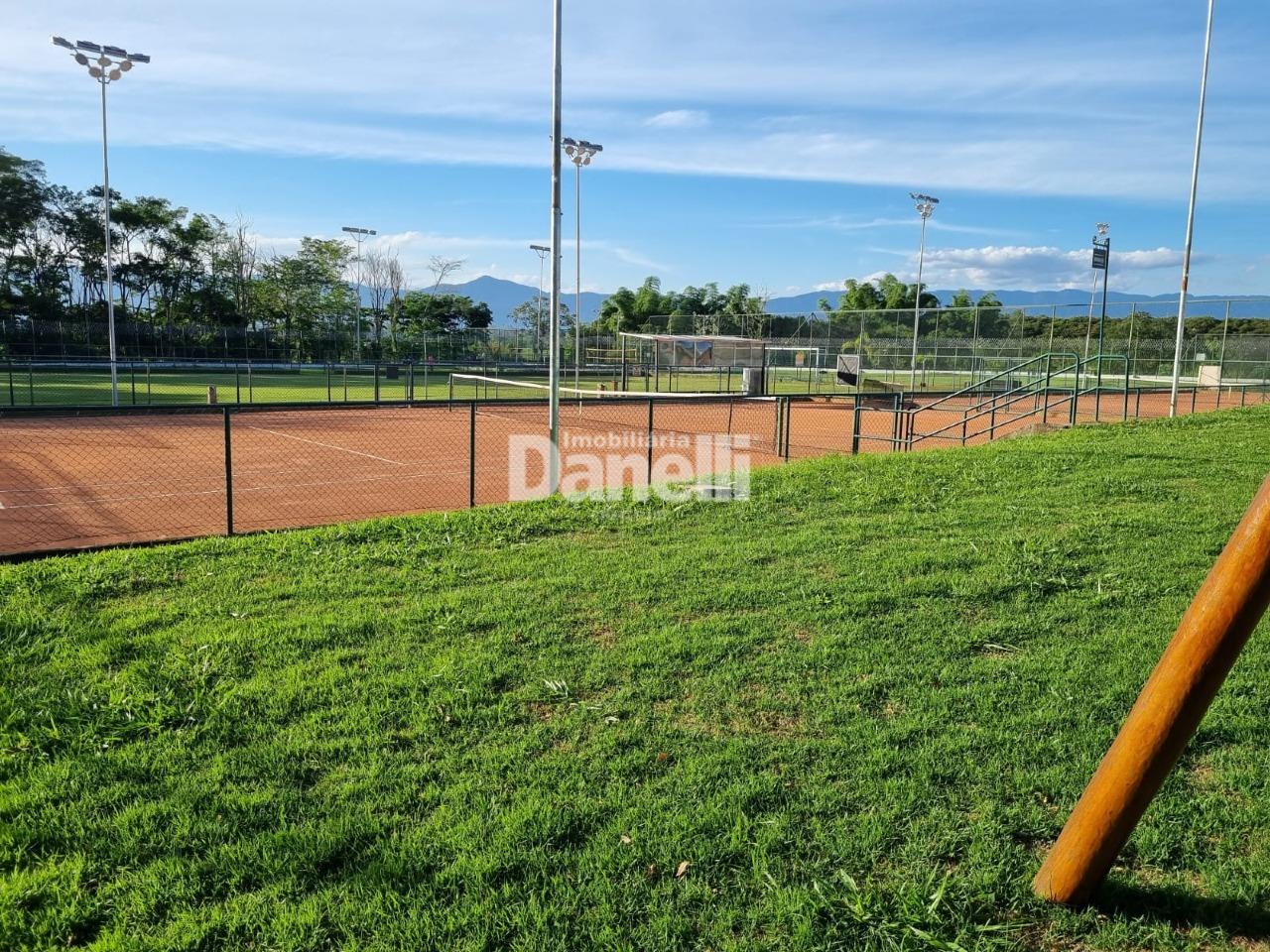 Lote em Condomínio à venda no Guedes: 