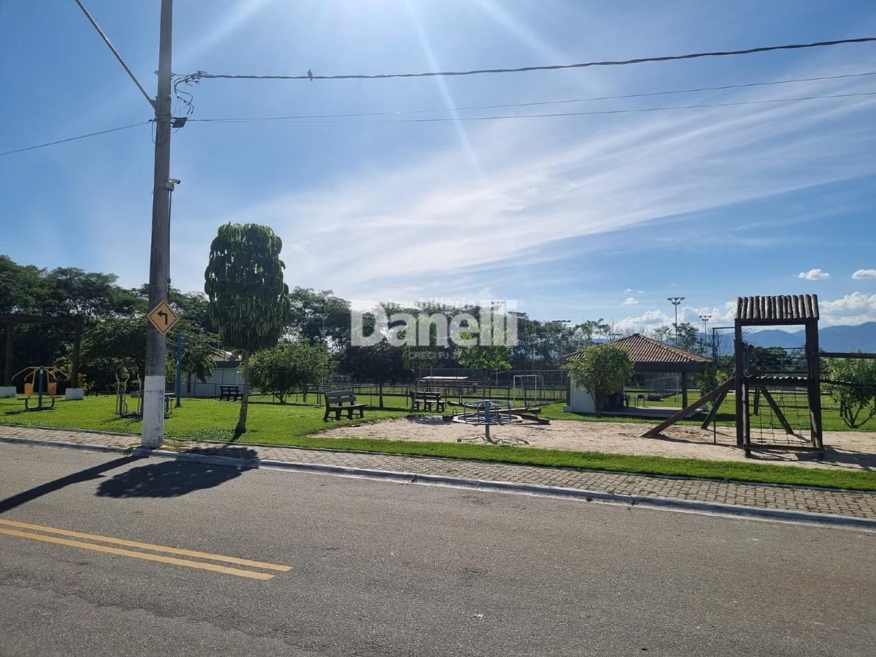 Lote em Condomínio à venda no Guedes: 