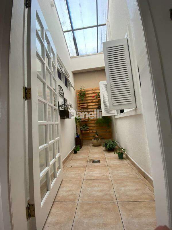 Sobrado à venda no Jardim Independência: 