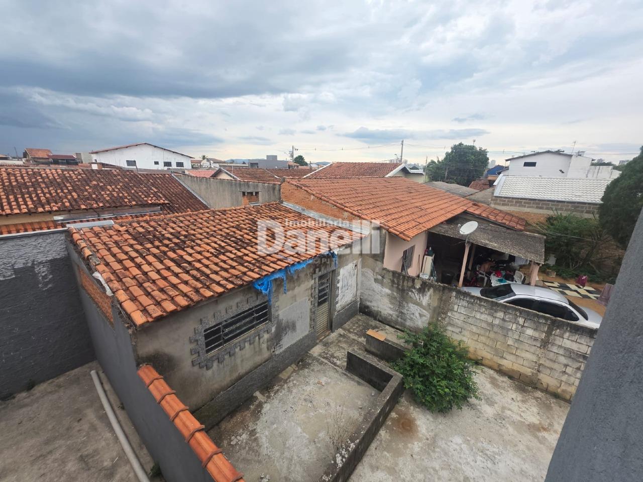 Sobrado à venda no Parque Aeroporto: 