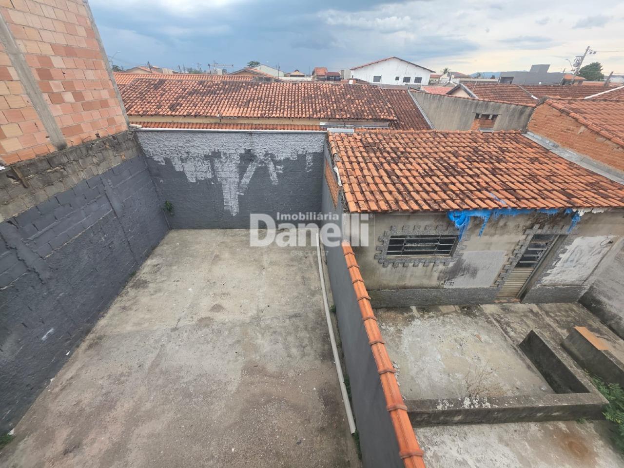 Sobrado à venda no Parque Aeroporto: 