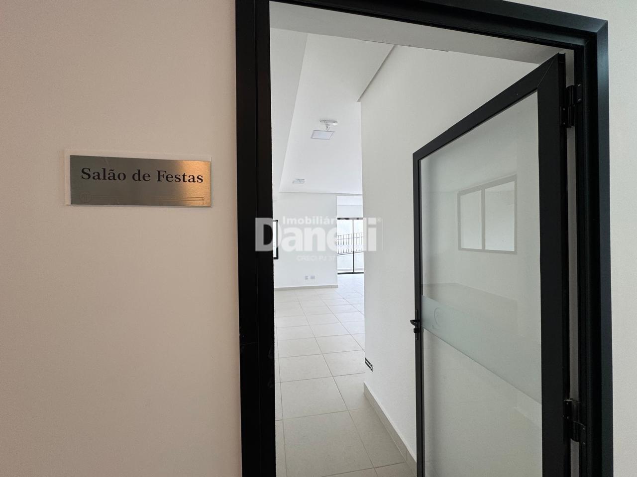 Apartamento à venda no Loteamento Residencial e Comercial Bosque Flamboyant: 