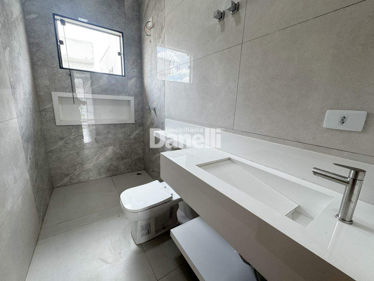 Casa em Condomínio à venda no Morada dos Nobres: 