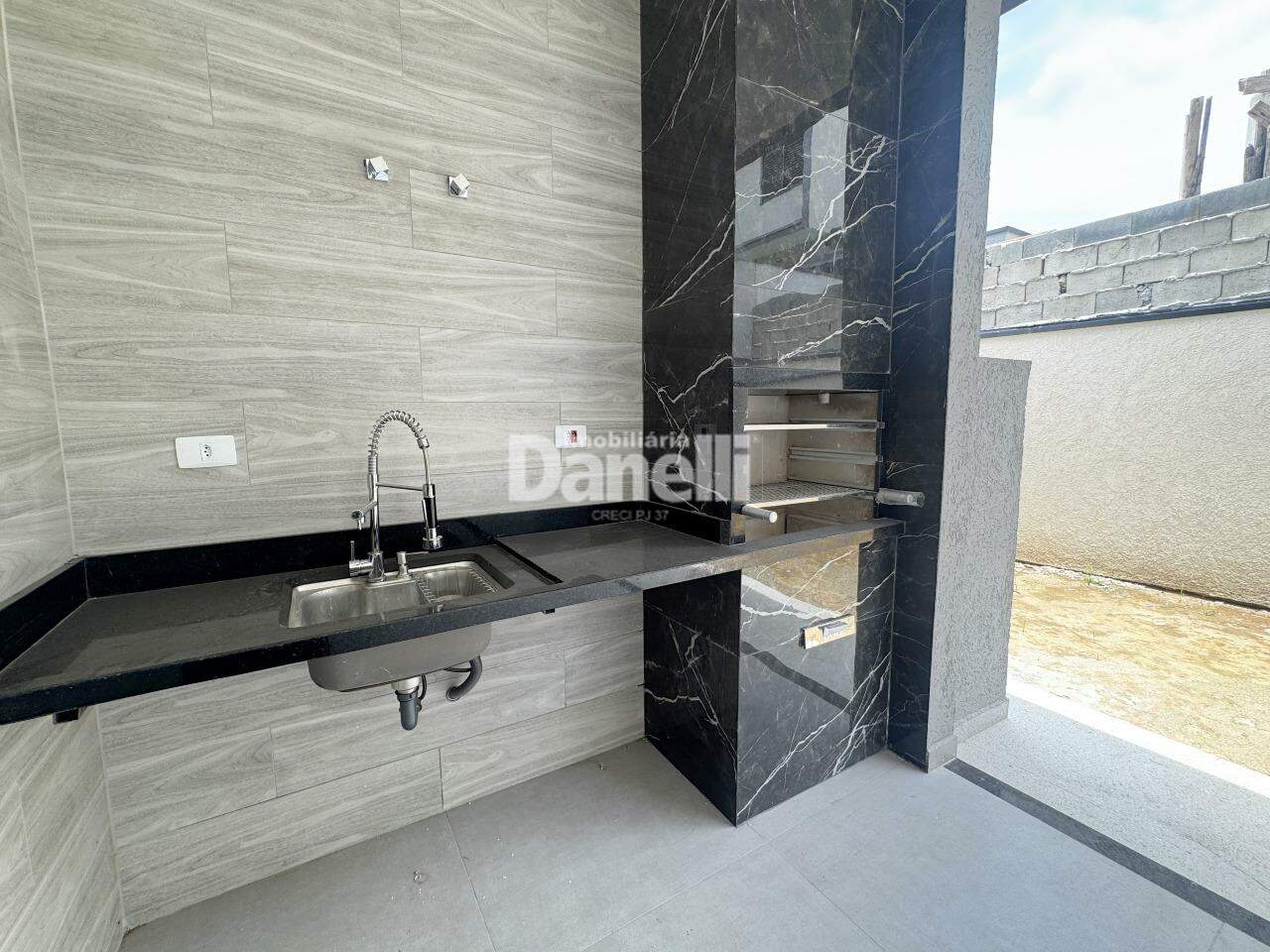 Casa em Condomínio à venda no Morada dos Nobres: 