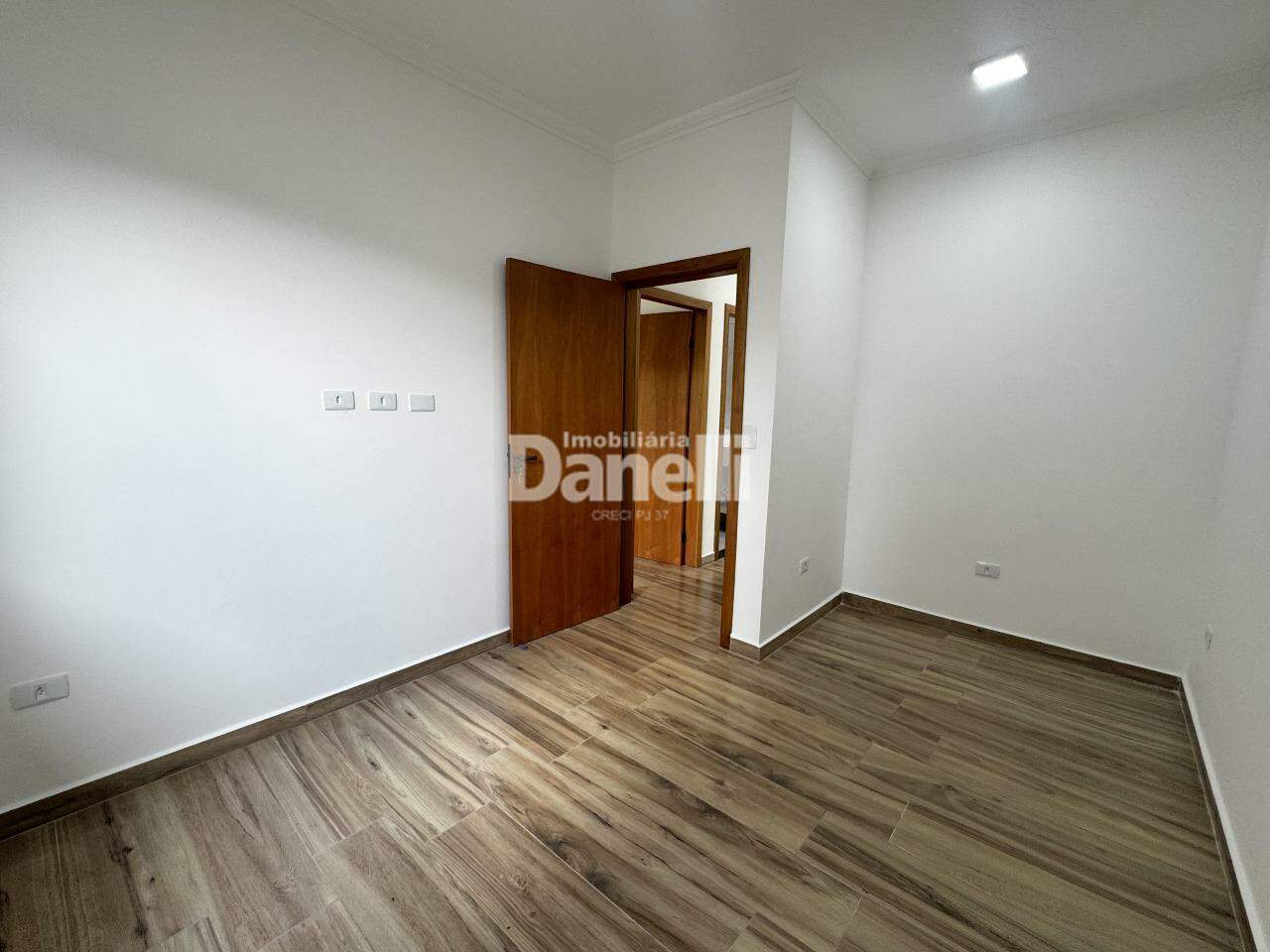 Casa em Condomínio à venda no Morada dos Nobres: 