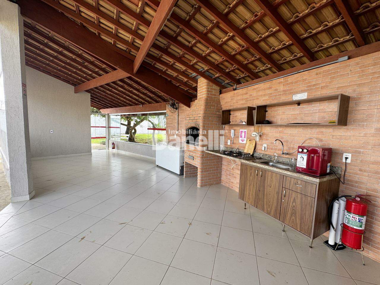 Casa em Condomínio à venda no Barreiro: 