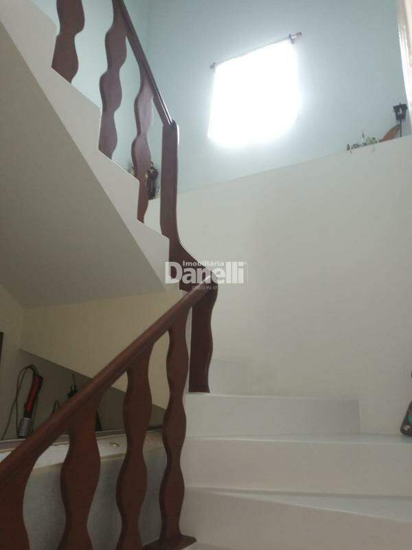 Sobrado à venda no Esplanada Santa Terezinha: 