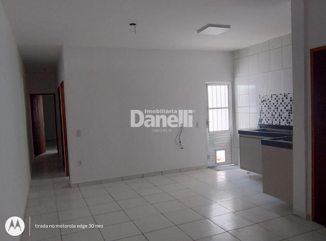 Casa à venda no Jardim Marlene Miranda: 