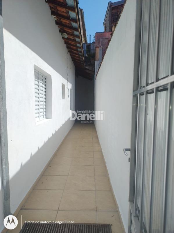 Casa à venda no Jardim Marlene Miranda: 