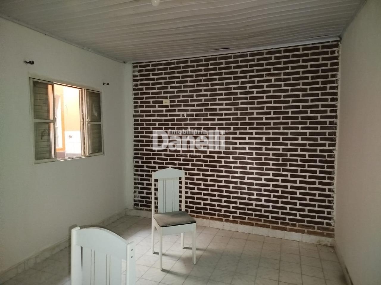 Casa à venda no Centro: 