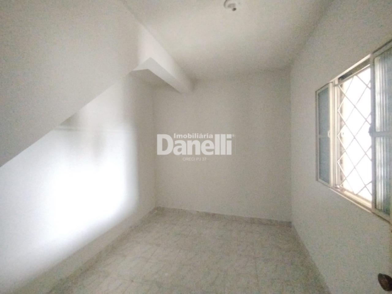 Casa à venda no Centro: 