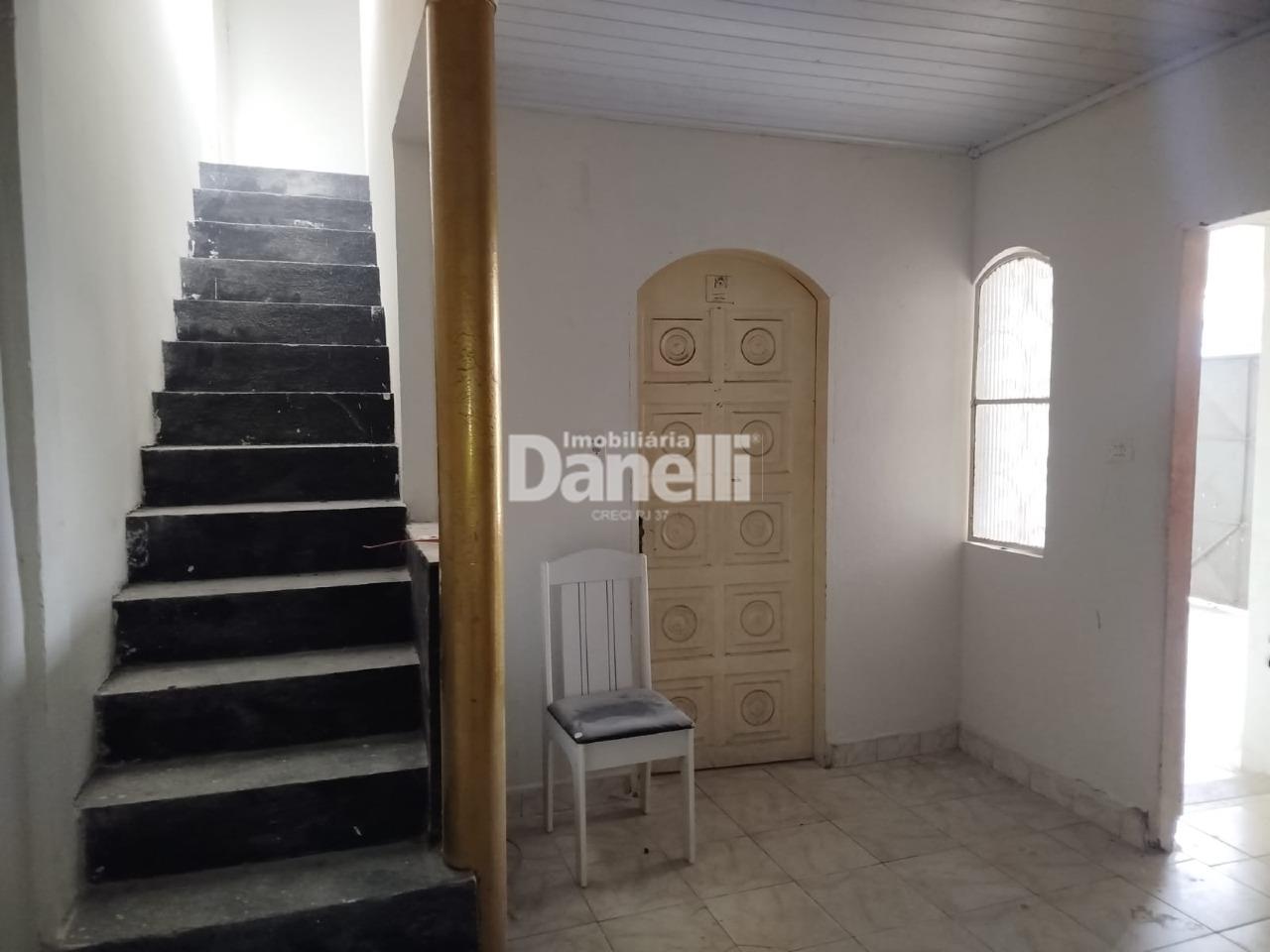 Casa à venda no Centro: 