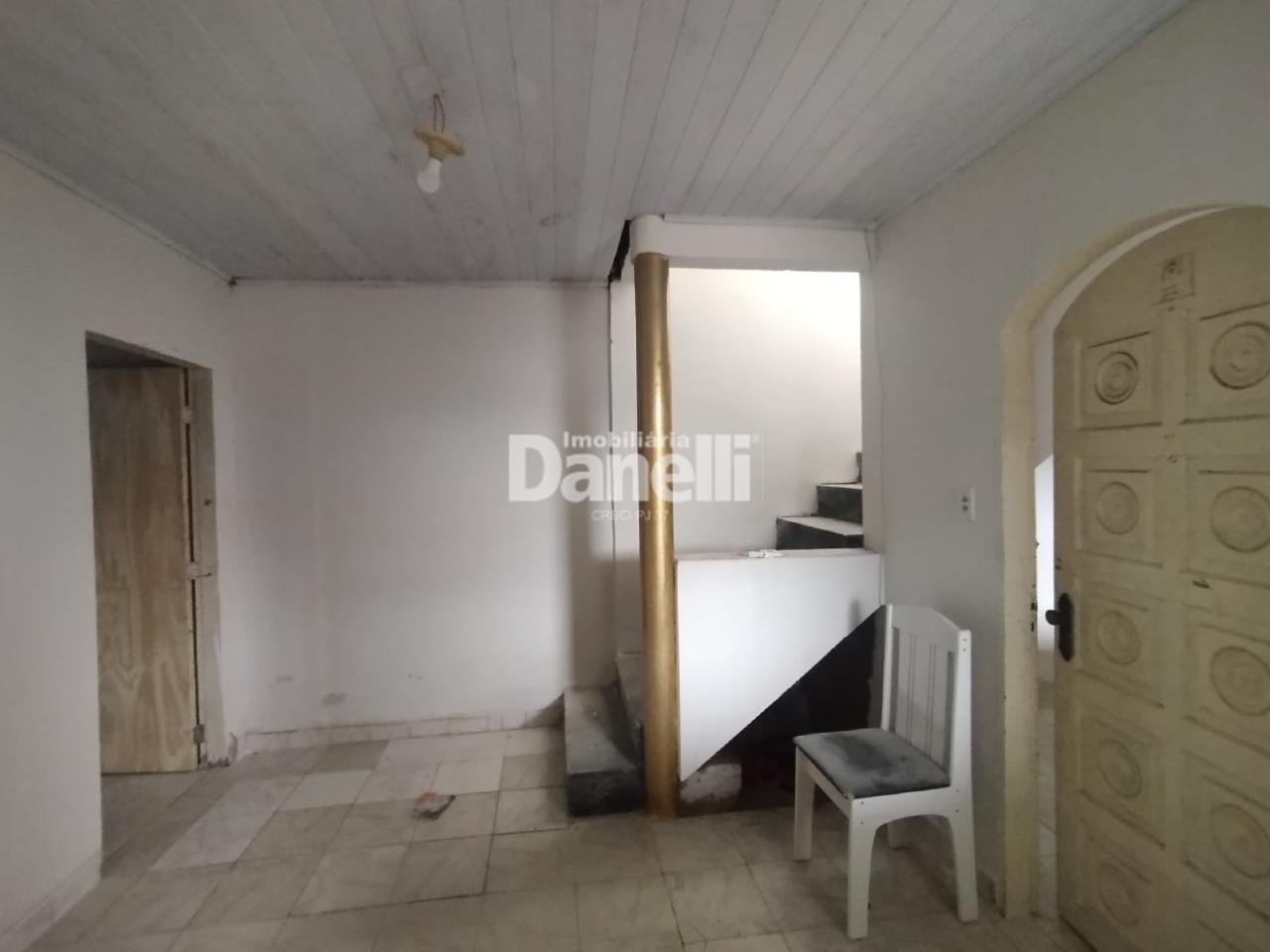 Casa à venda no Centro: 