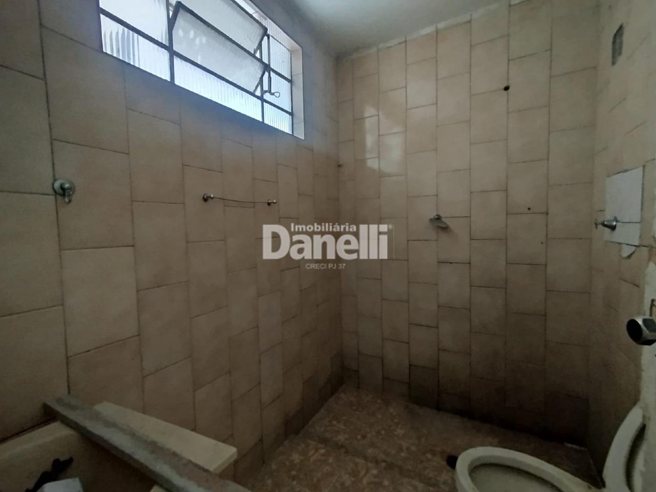 Casa à venda no Centro: 