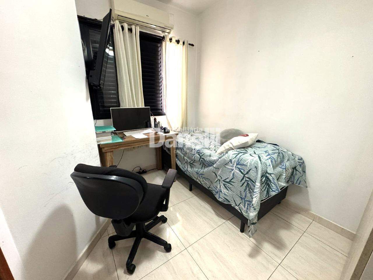 Apartamento à venda no Independência: 