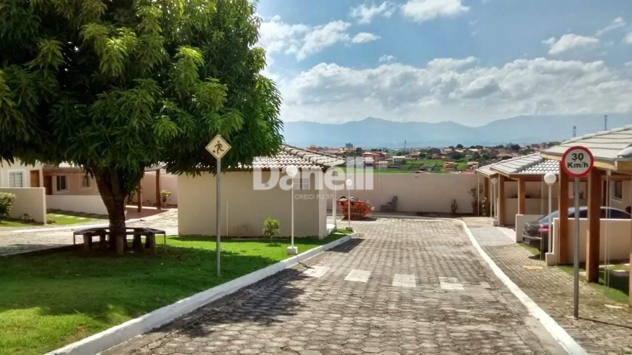 Casa em Condomínio à venda no Granjas Panorama: 
