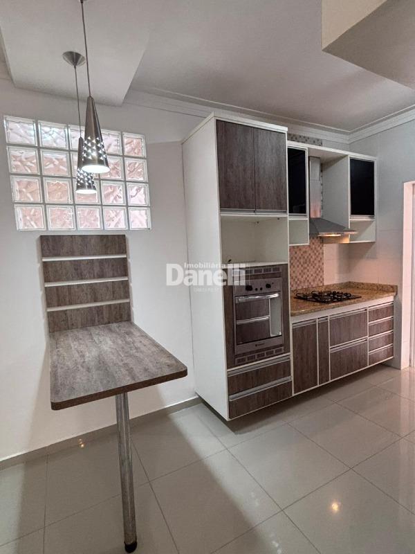 Casa em Condomínio à venda no Esplanada Independência: 