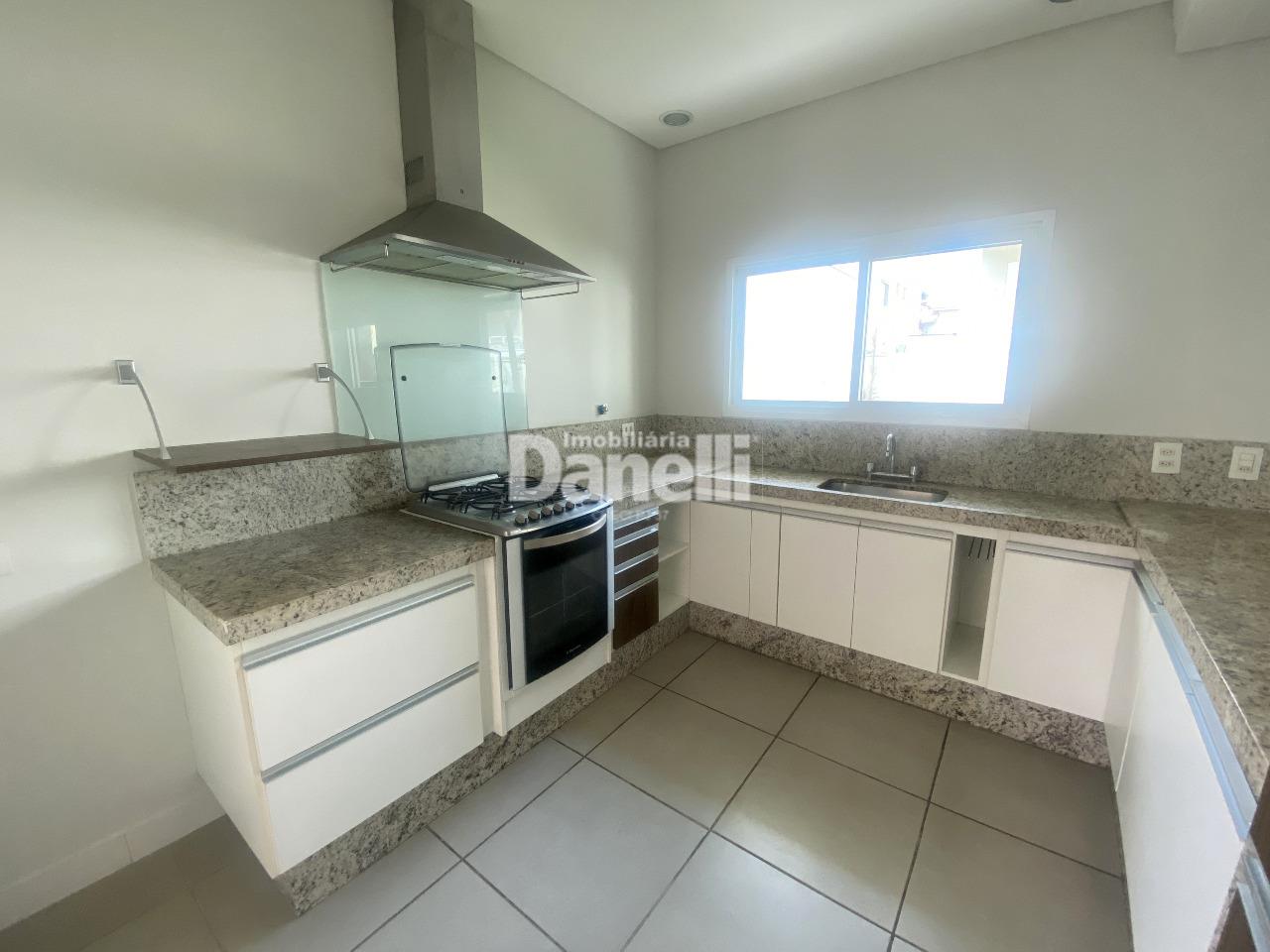 Casa em Condomínio à venda no Loteamento Residencial Campos do Conde II: 