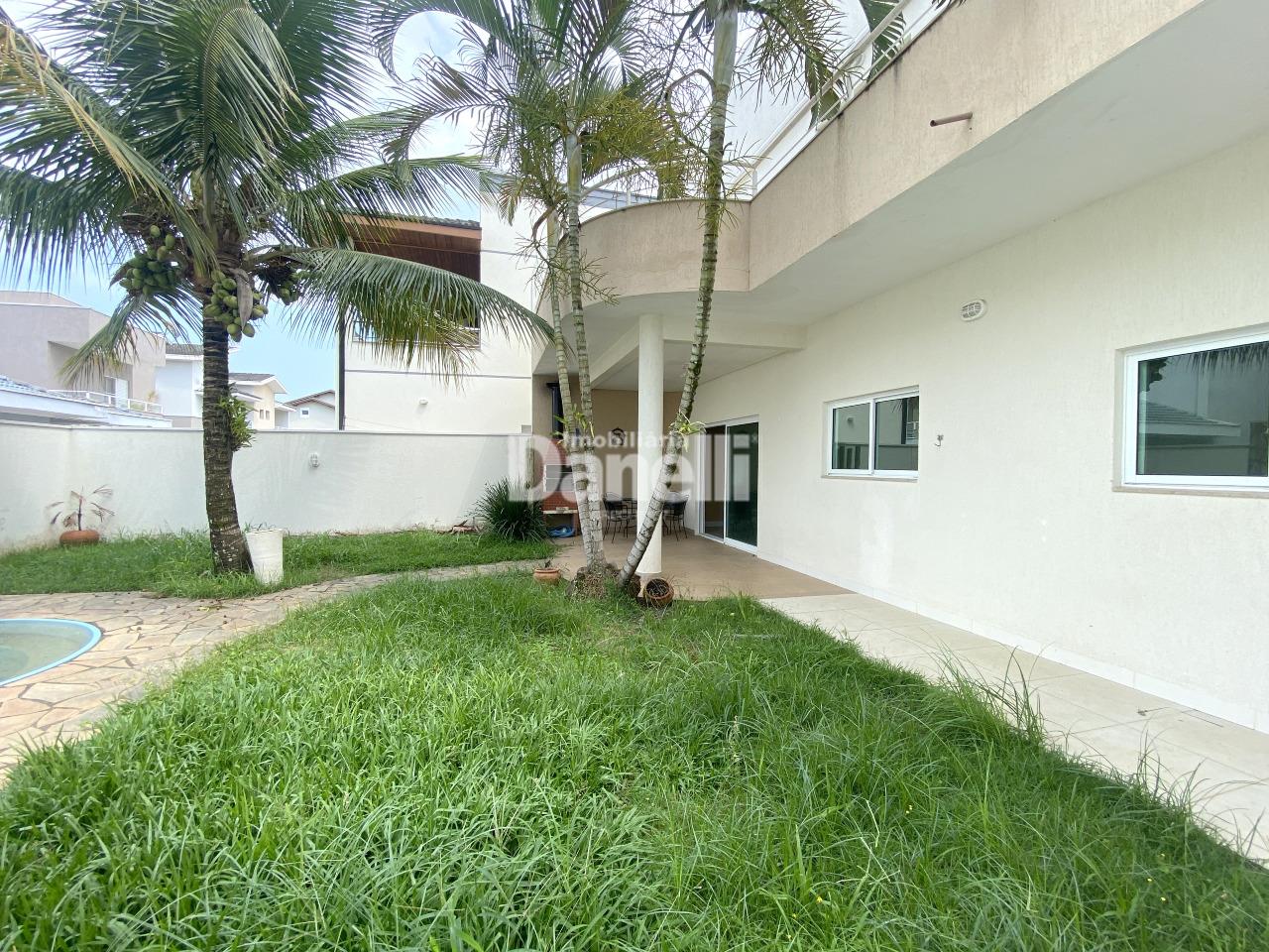Casa em Condomínio à venda no Loteamento Residencial Campos do Conde II: 