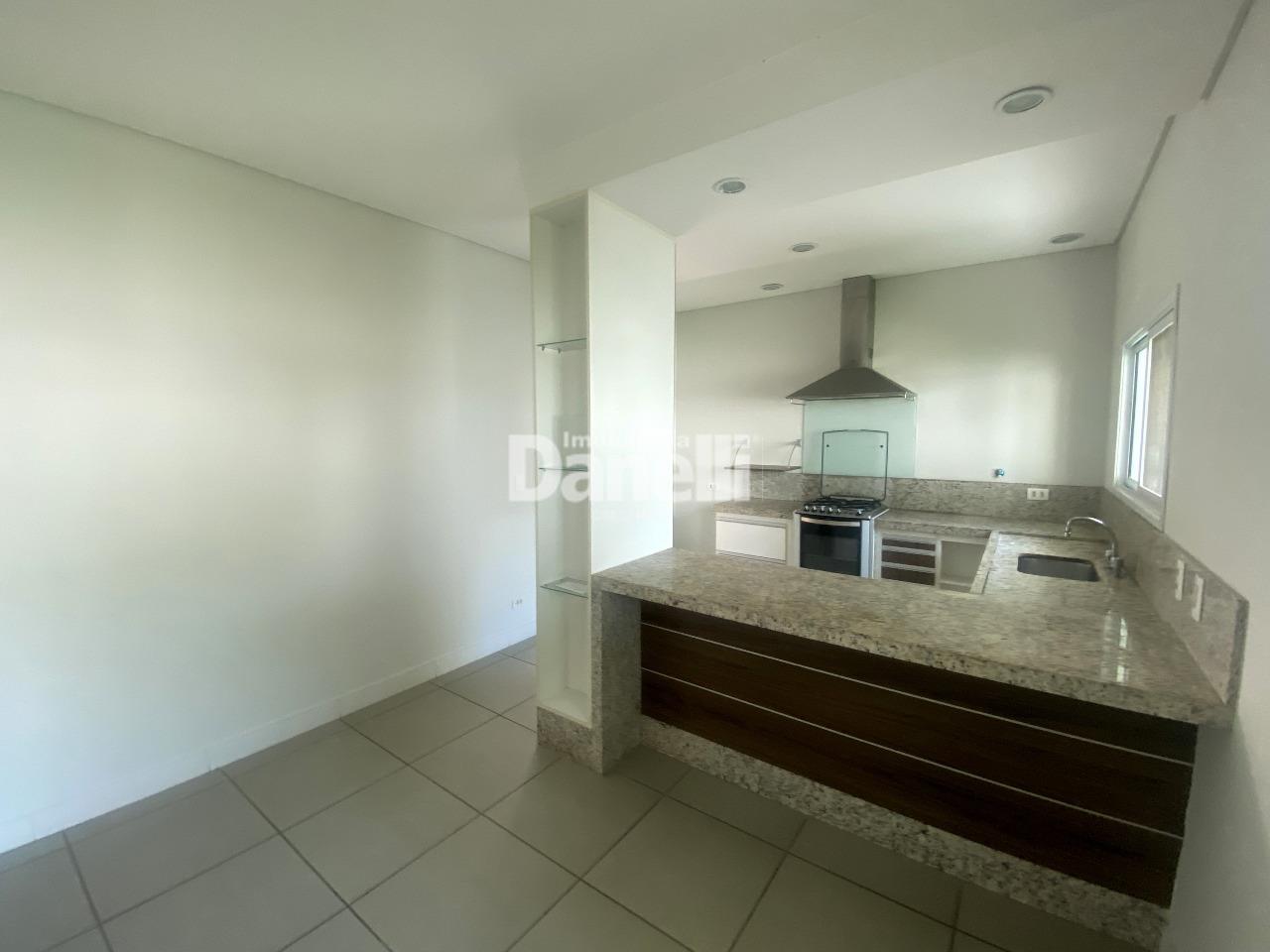 Casa em Condomínio à venda no Loteamento Residencial Campos do Conde II: 