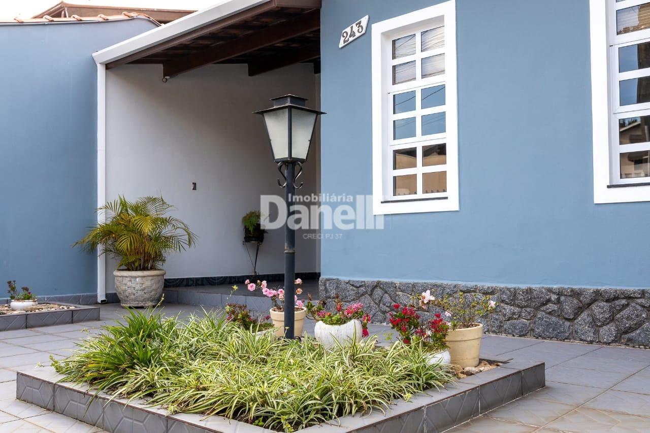 Casa à venda no Loteamento Parque das Fontes: 