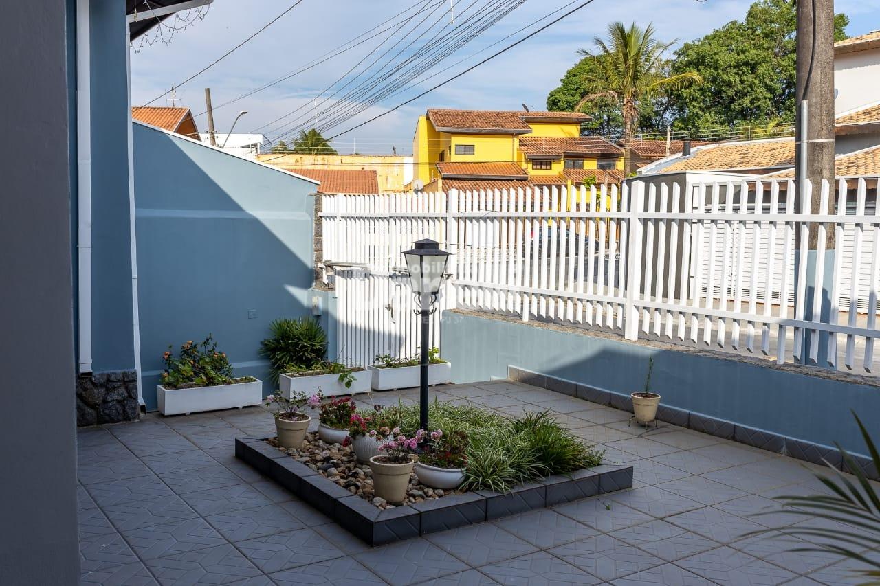Casa à venda no Loteamento Parque das Fontes: 