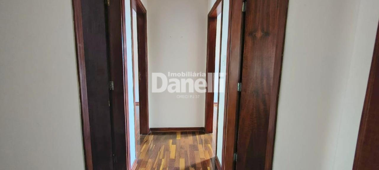 Apartamento à venda no Jardim Eulália: 