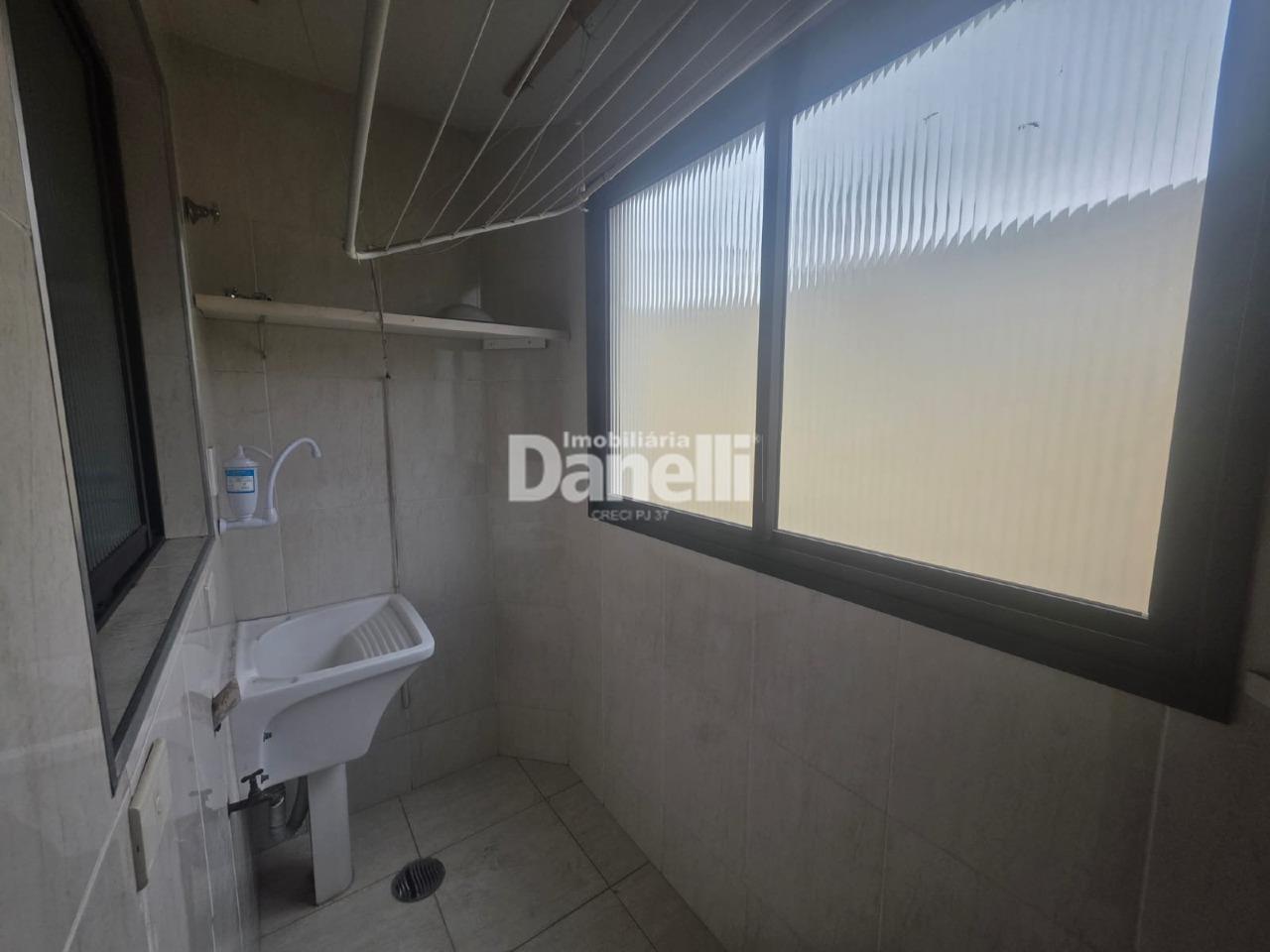 Apartamento para aluguel no Centro: 