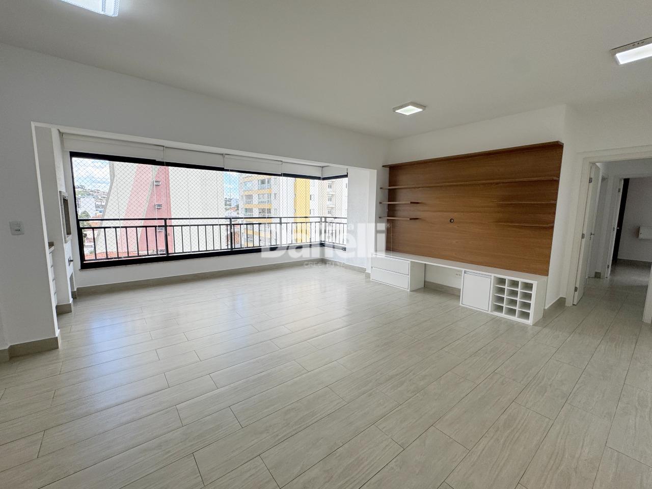 Apartamento para aluguel no Centro: 