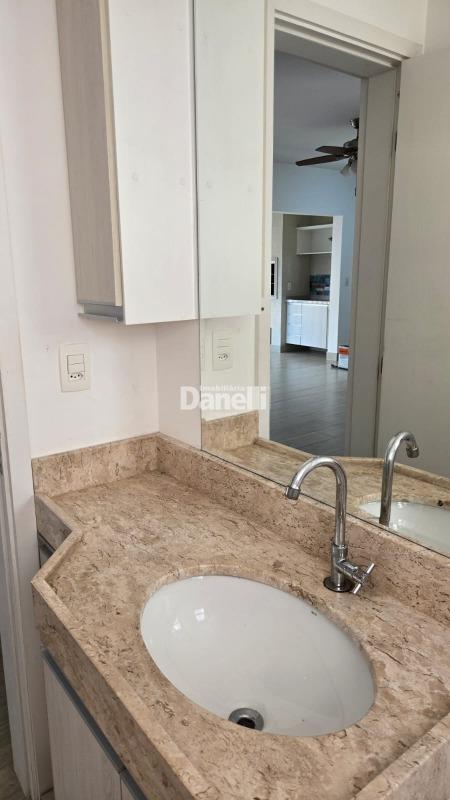 Apartamento para aluguel no Centro: 