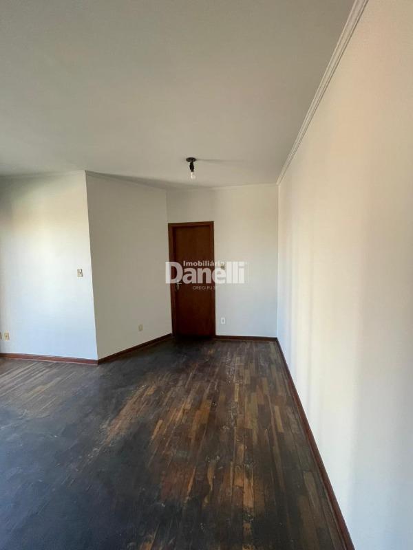 Apartamento à venda no Jardim Eulália: 