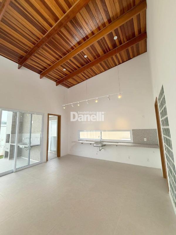 Casa em Condomínio à venda no Residencial OuroVille: 