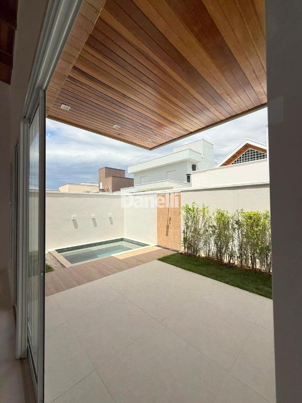 Casa em Condomínio à venda no Residencial OuroVille: 