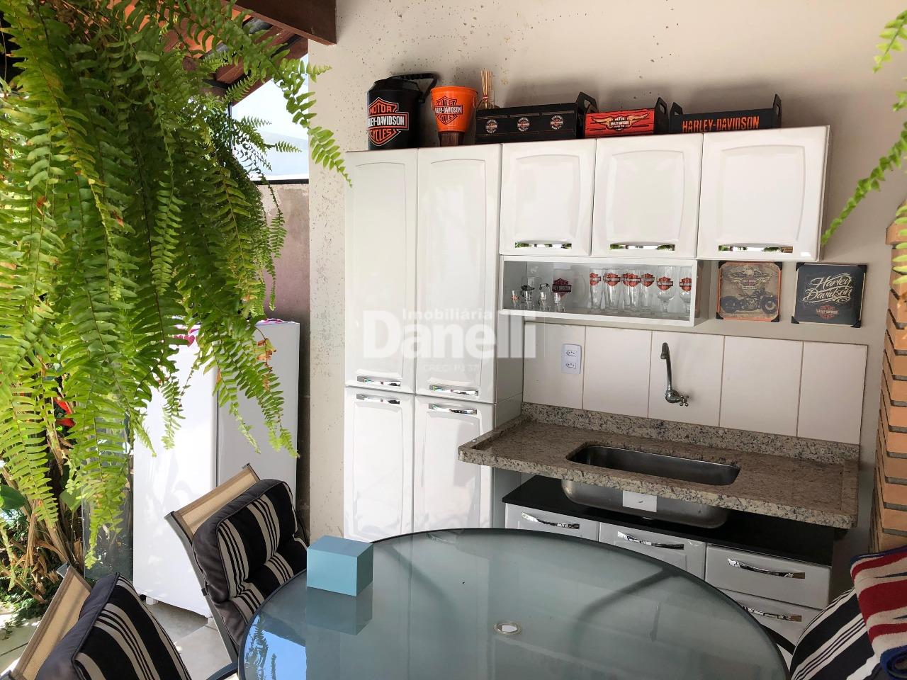 Casa em Condomínio à venda no Loteamento Residencial Porto Seguro: 