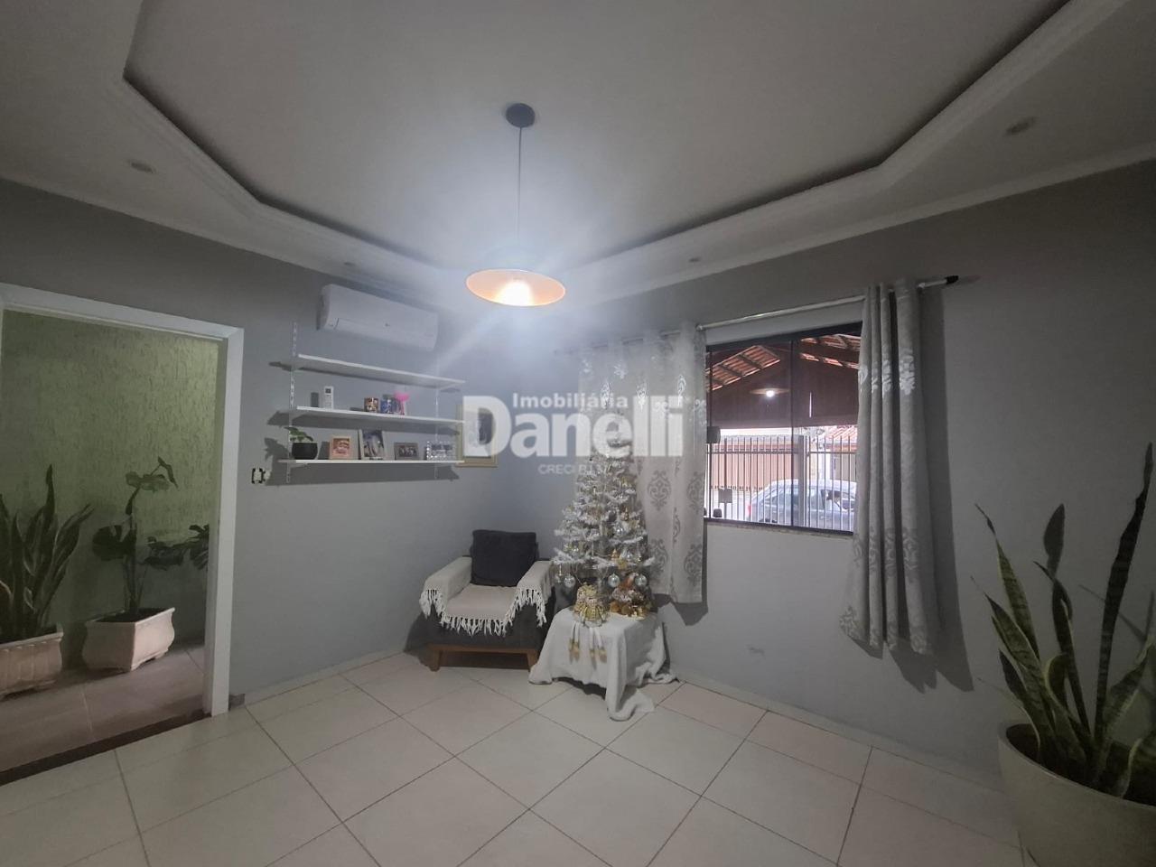 Casa à venda no Parque São Luís: 