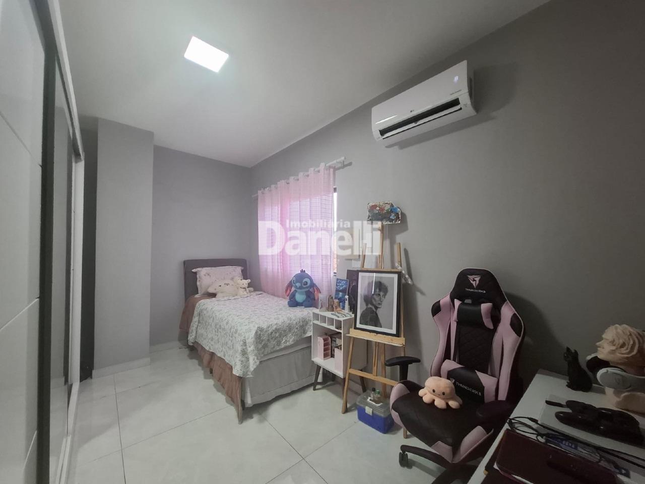 Casa à venda no Parque São Luís: 