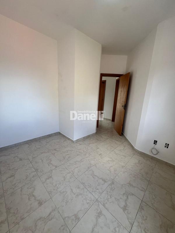 Apartamento à venda no Granja Daniel: 