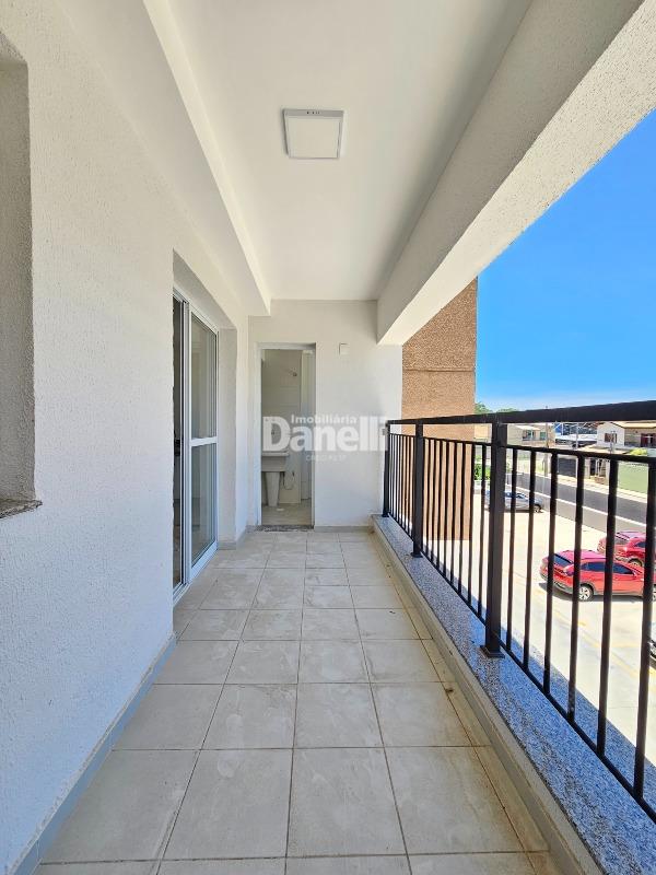 Apartamento à venda no Loteamento Residencial e Comercial Bosque Flamboyant: 