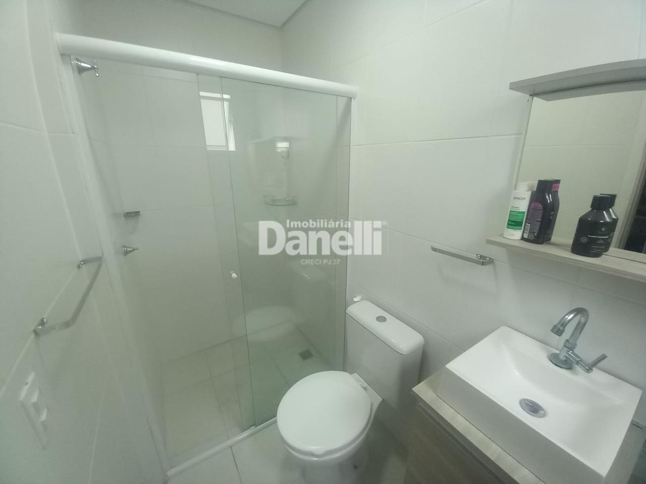 Apartamento para aluguel no Areao: 