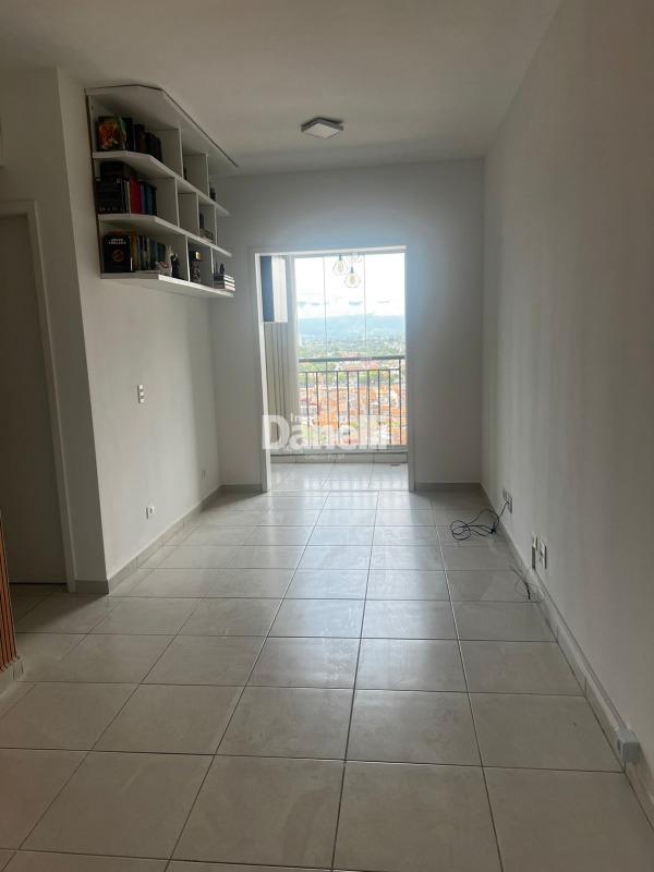 Apartamento para aluguel no Areao: 