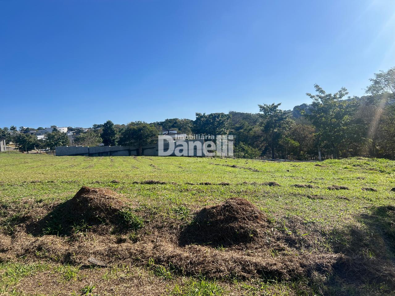 Lote em Condomínio à venda no Chácara São Félix: 