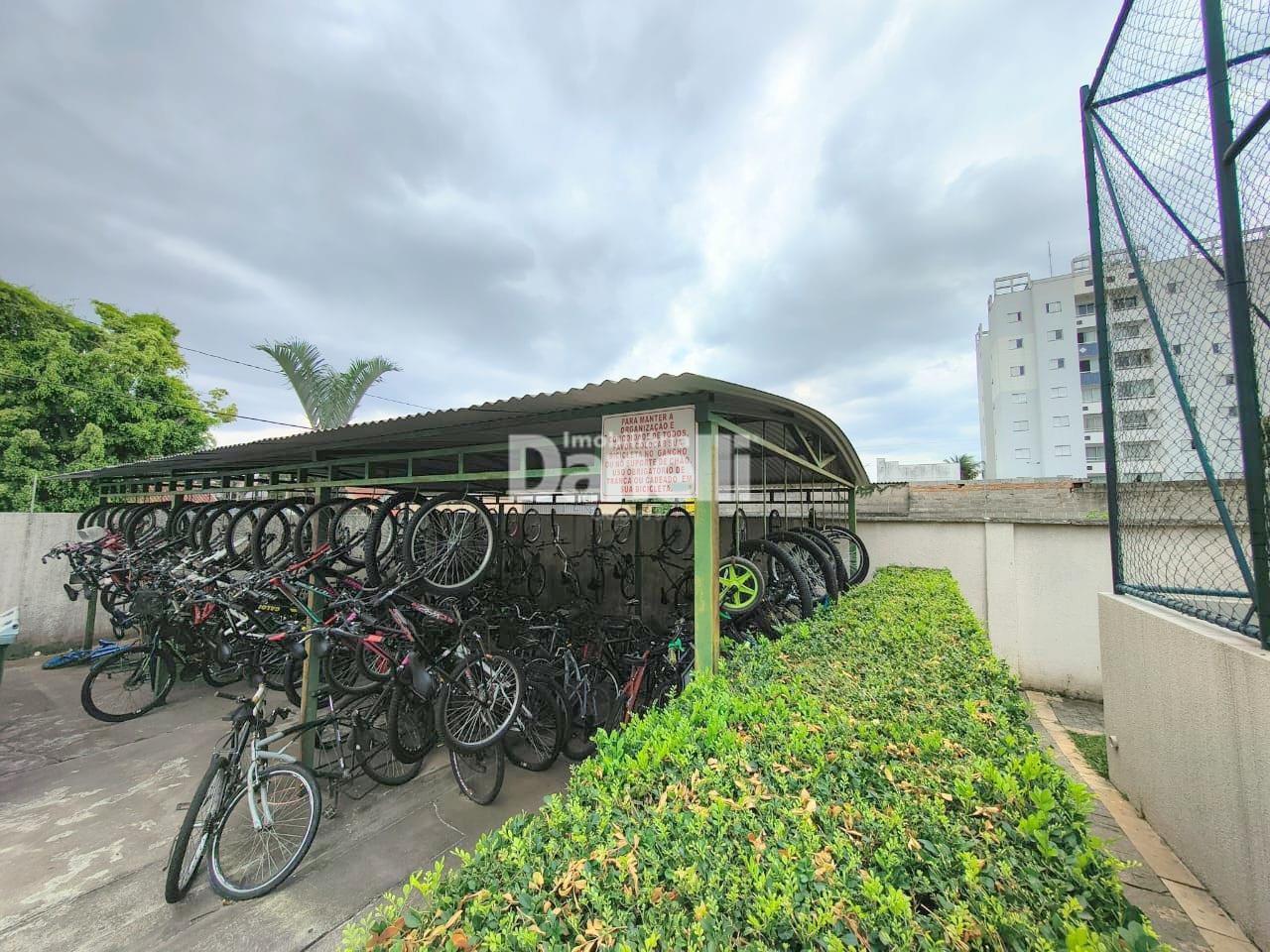 Apartamento para aluguel no Jardim Santa Clara: 