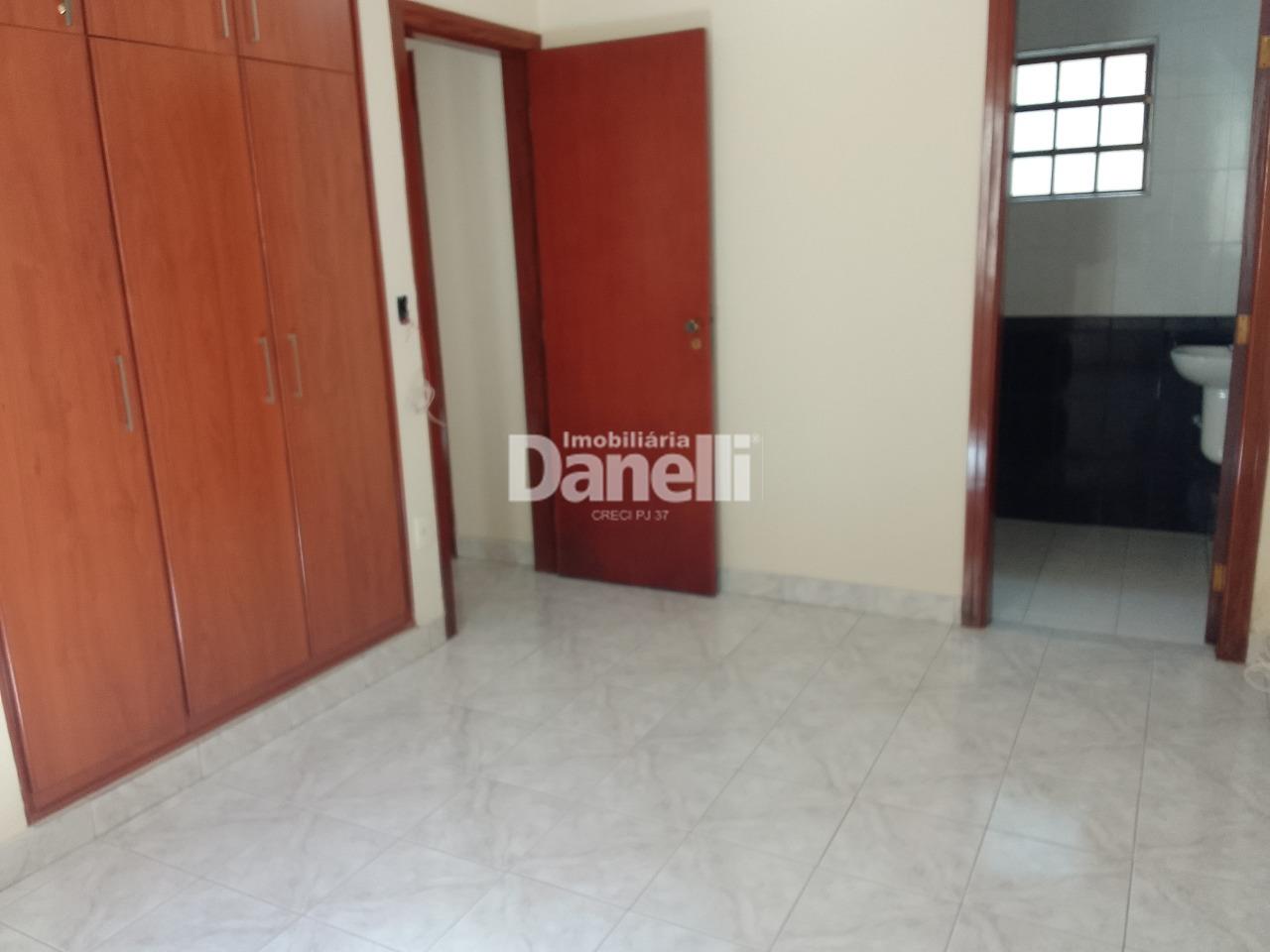 Casa para aluguel no Esplanada Santa Terezinha: 