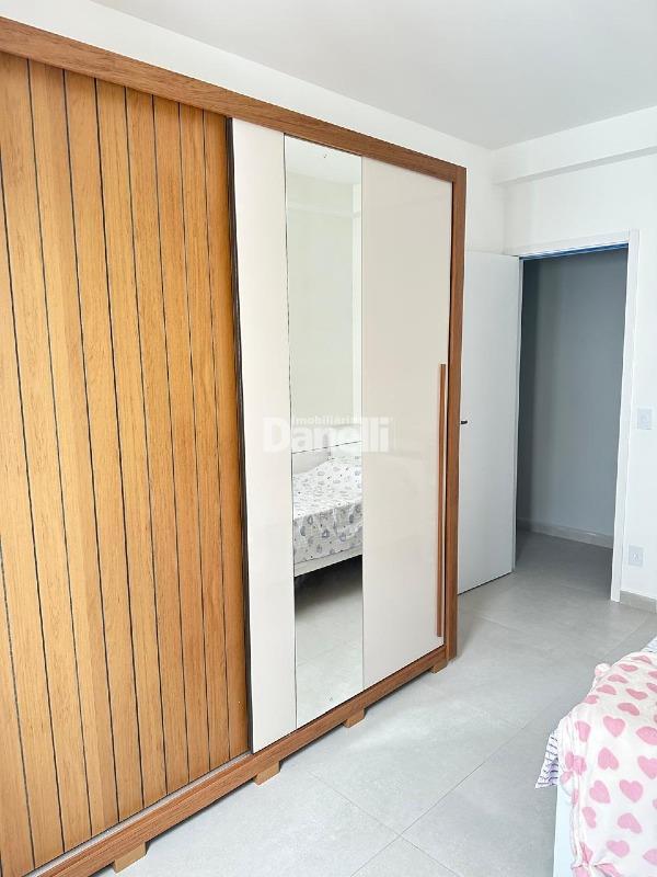 Apartamento para aluguel no Parque Santo Antônio: 